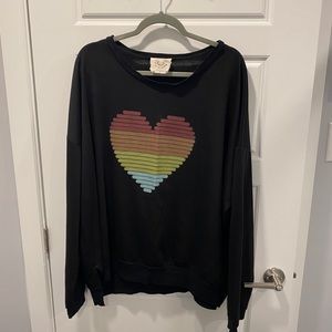 2/20$ Fantastic Fawn oversized rainbow heart shirt